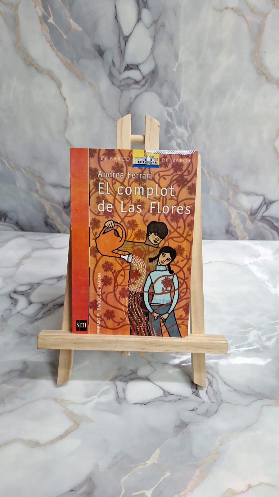 El Complot de las Flores - Andrea Ferrari